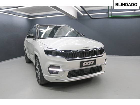 JEEP COMMANDER 1.3 T270 TURBO FLEX OVERLAND AT6 JEEP COMMANDER 1.3 T270 TURBO FLEX OVERLAND AT6